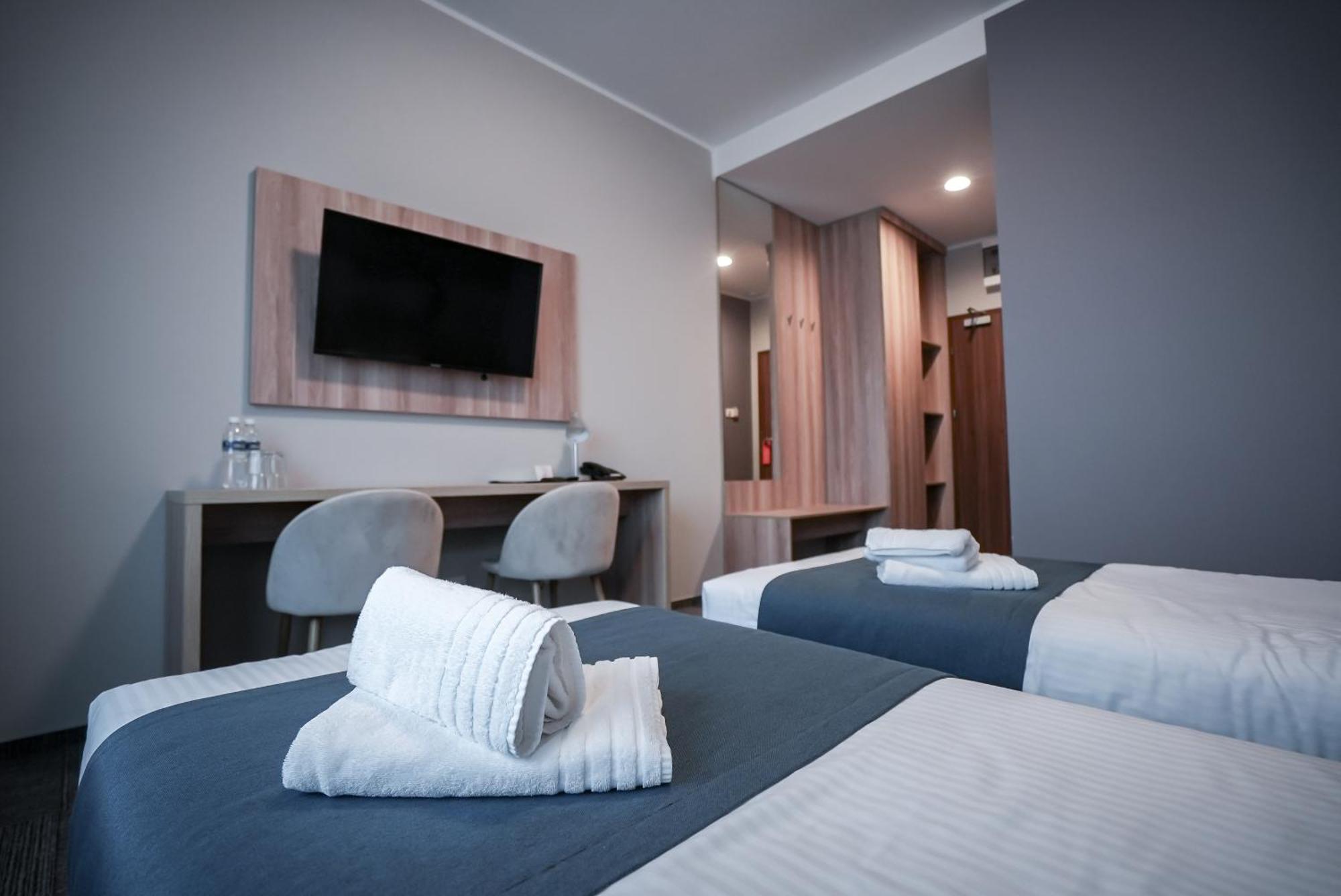 Hotel Picaro Kopytkowo A1 Bobrowiec  Ngoại thất bức ảnh